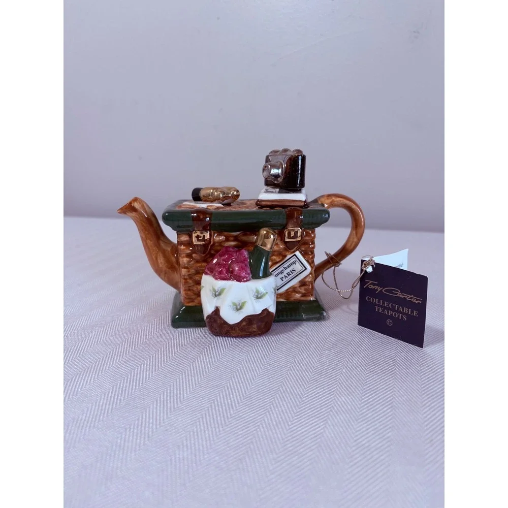 Tony Carter Mini Teapot Picnic Basket Royal Ascot Harrods Made in England NEW